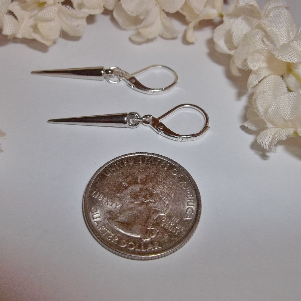Edgy Modern Simple Spike Earring Leverback 3697 - Picture 4 of 4